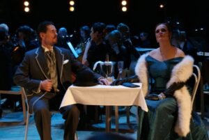 Hello Dolly Huittisissa Kaisa Leander ja Jukka Keskitalo