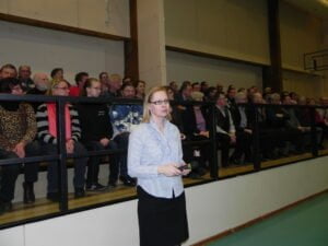 punkalaidun, heidi rämö ja yleisöä