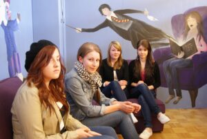 Ilona Välimaa, Lotta Ylinen, Iida Ojainmaa ja Edla Viljanen