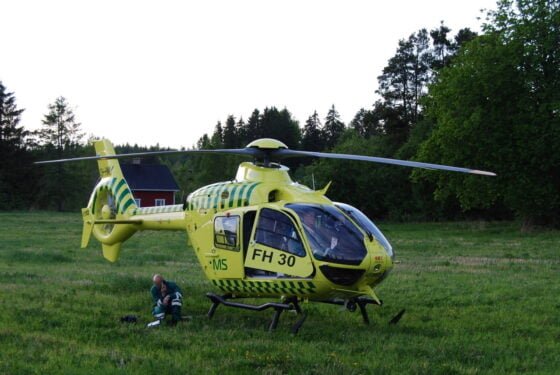 Lääkärihelikopteri Mouhijärvellä