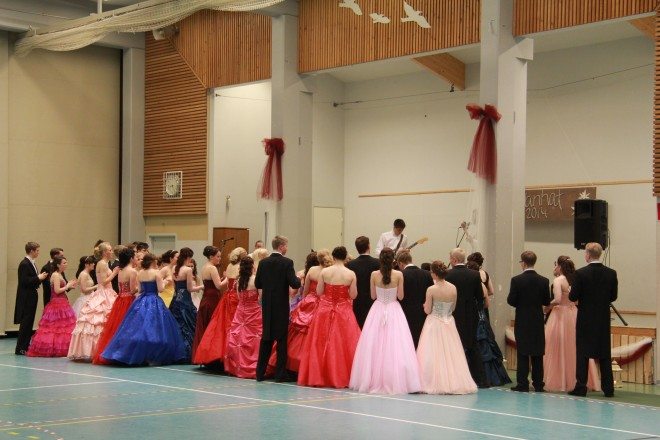 Lauttakylän lukion vanhat 2014.