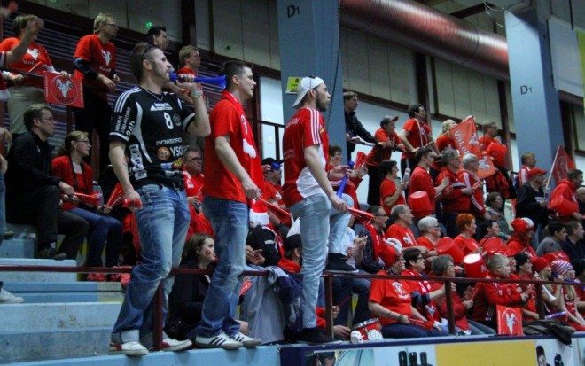 Valepa-Tiikerit 25.4.2014, kuva Hannu Moilanen (7)