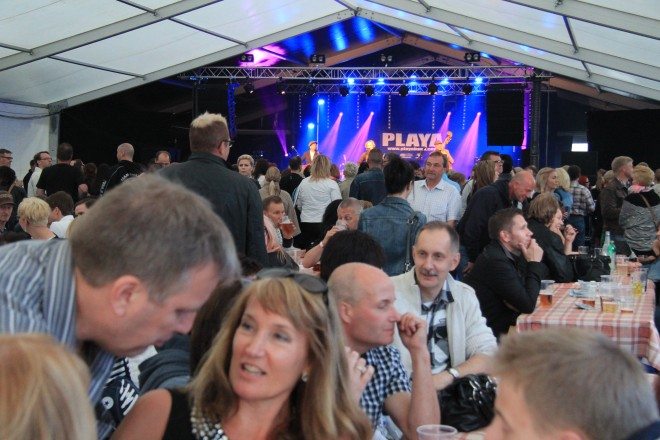 Tunnelma oli korkealla myös Teleksin esiintyessä.