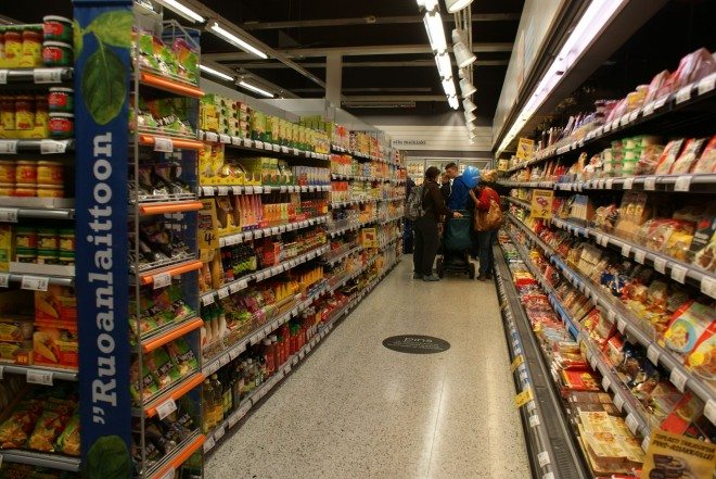 Remontissa kaulusteet vaihdettiin uusiin kapeampiin, jolloin varsinkin pääkäytävät saivat lisää leveyttä.