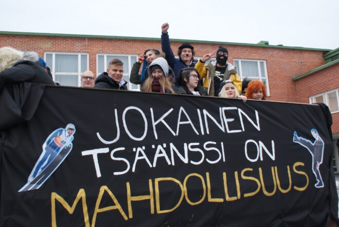 Jokainen tsäänssi on mahdollisuus, tietävät Sarkia-lukion abit.