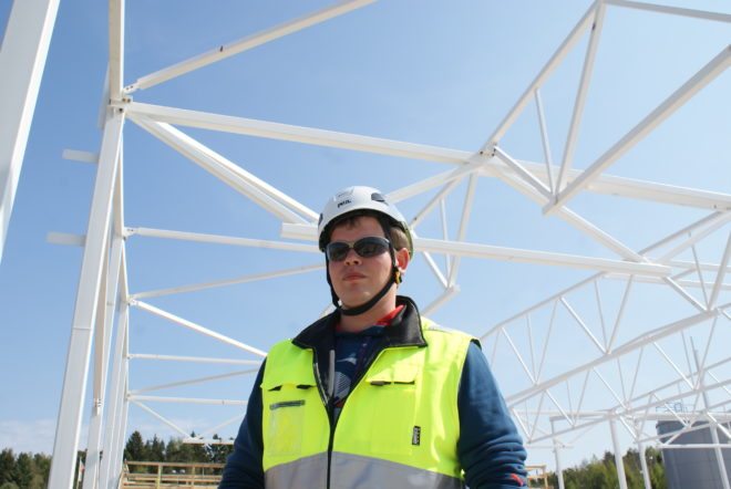 Pääurakoitsija Hartelan työnjohtaja Jesse Siuko Sastamalan Kiikasta.