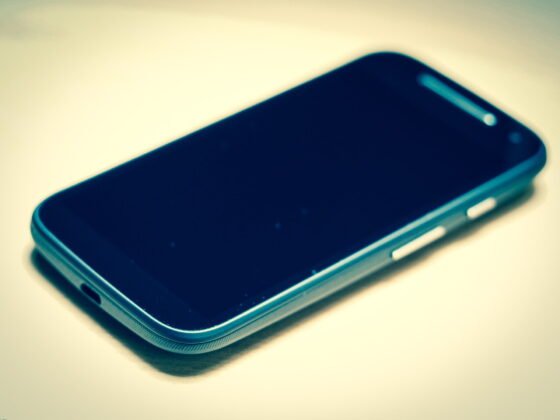mobile-phone-949121_1920