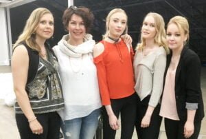 Vas_Johanna Rotikka_Paivi Lehto_Saila Lahti_Vilma Putko_Suvi Sysmalainen
