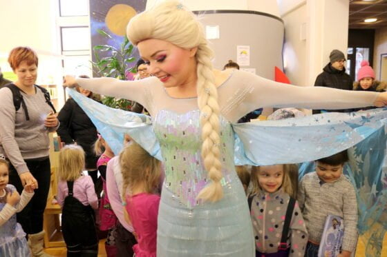 Lumikuningatar "Elsa"