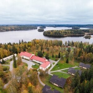 Karkun evankelinen opisto