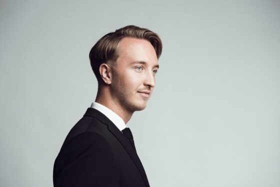 Kuvassa kansanedustaja Ilmari Nurminen