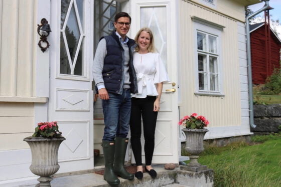 Vanhakyla, Wilhelm ja Karin ovella