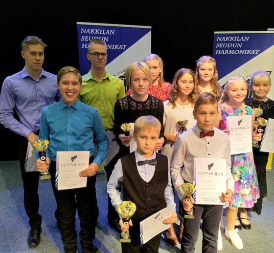 Harmonikkakisa