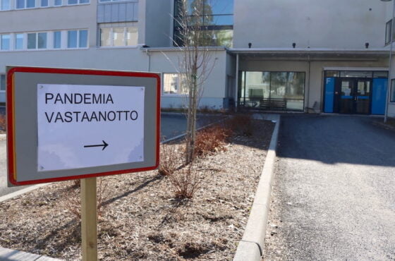 pandemiavastaanotto kyltti