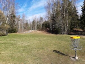 Emmanmaki kuntoportaat Hopun urheilupuisto frisbeegolf portaat