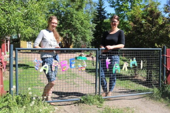 Taaben farmi, Fanny ja Riikka Ikkala