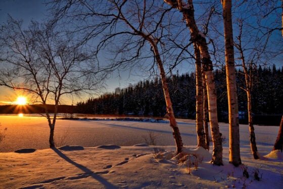 talvi jaa jaatikko pakkanen jarvi lumi auringonlasku