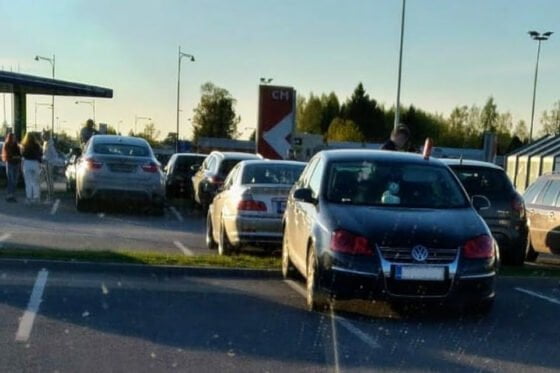 Kokoontumisajo, automiitti