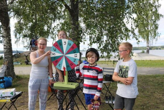 Nuorisopalvelut nuorisotyo pop up Karita Pyhalahti Tytti Peurala onnenpyora