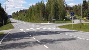 Mouhijärvi tie, kevyen liikenteen väylä, Uotsola