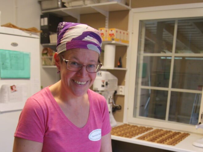 Kirsi Aurasto, Kauraston Pakari
