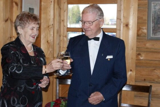Makinen Tauno ja Aune