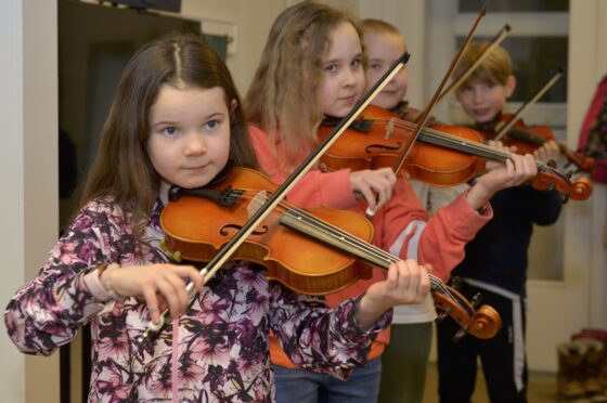 Viuluryhmä Star strings[2]