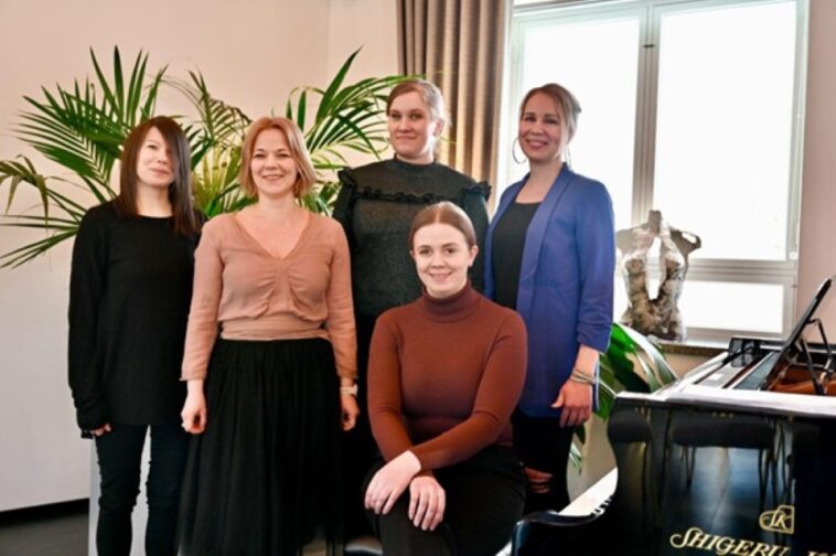 Eteeriset sireenit