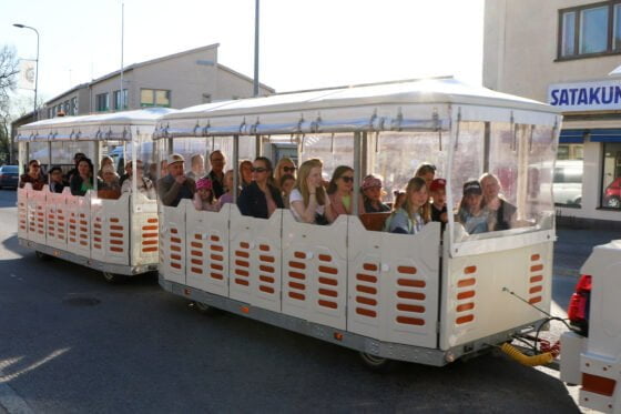 hullu yö juna