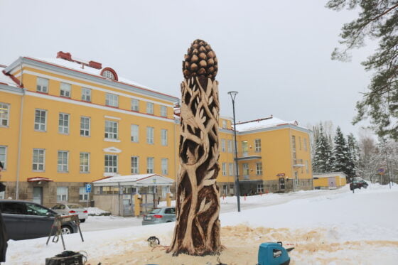 toni lindroos, veistos