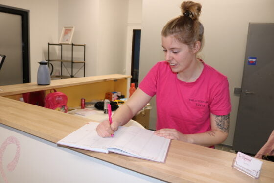 veera stormi kirjoittaa varauskirjaan
