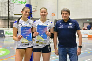 Chyenne Jones ja Jovana Biberdžić