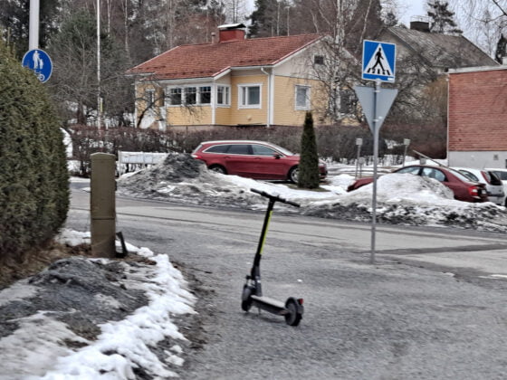 Lukijan kuva, skuutti