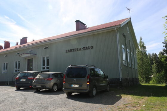 LANTULA kylätalo