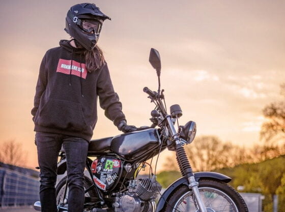 motorcycle-7617504_1280