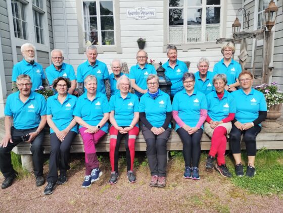 retkeilijät yhteiskuva kopio
