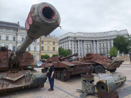 UKRAINA sotakalustoa_e
