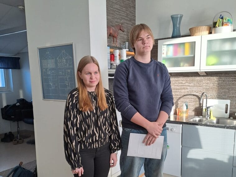 Juho Lahtinen, Emilia Kiuru, Lauttakylän lukio