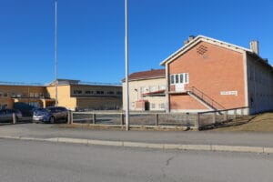 Pehulan koulu, vanha ja uusi koulu