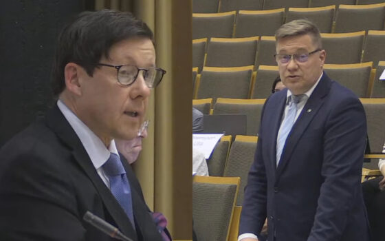 Jari Andersson, Pertti Hakanen