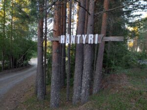 Häntyri