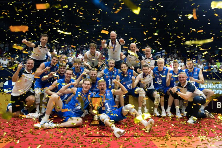 Lentopallomiehet, Olli Kunnari, Jarmo Korhonen