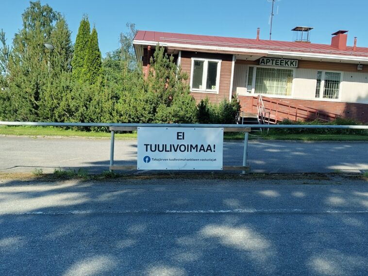 Takajärven tuulivoimahankkeen vastustajat