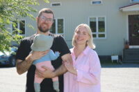 VAUVAKERHO kalle ja niina ja vauva kopio