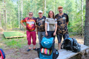 Sasta FG, Frisbeegolf, Kait-zu, Jouni Kotilahti, Jonna Vuorisalo, Petteri Paso, Häntyri