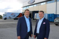 KALANEUVOS Veijo ja Toni ulkona kopio