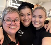 mamma ja tytöt (kopio) 2 kopio