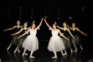 baletti, tanssinäytös