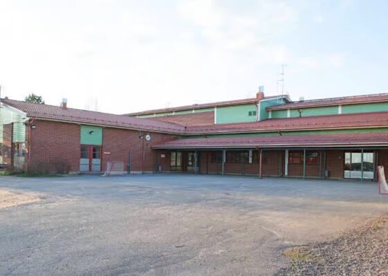 Sallilan koulu, kuva Huittinen