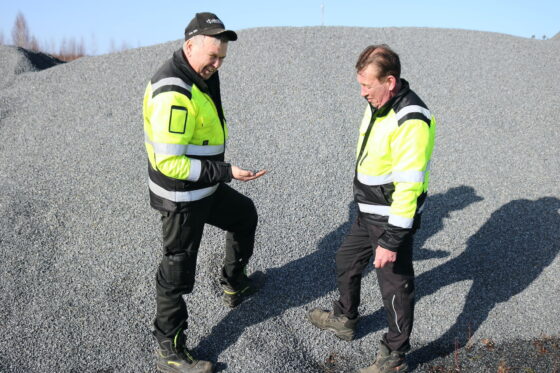 HAAPANIEMI vesa ja ari